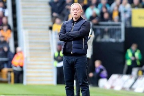 水晶宮教練席生變？前森林主帥史蒂夫·庫珀成頭號候選人